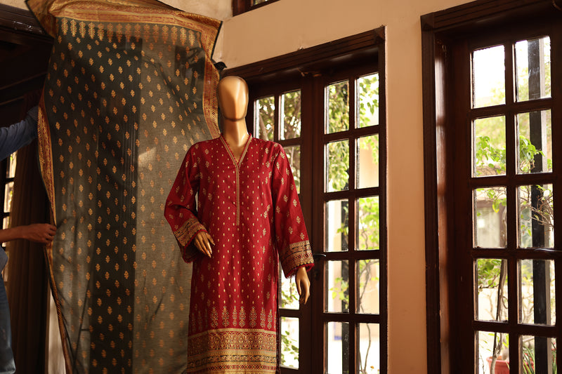 Lawn - Stitched Printed 3piece with Lace work - Maroon